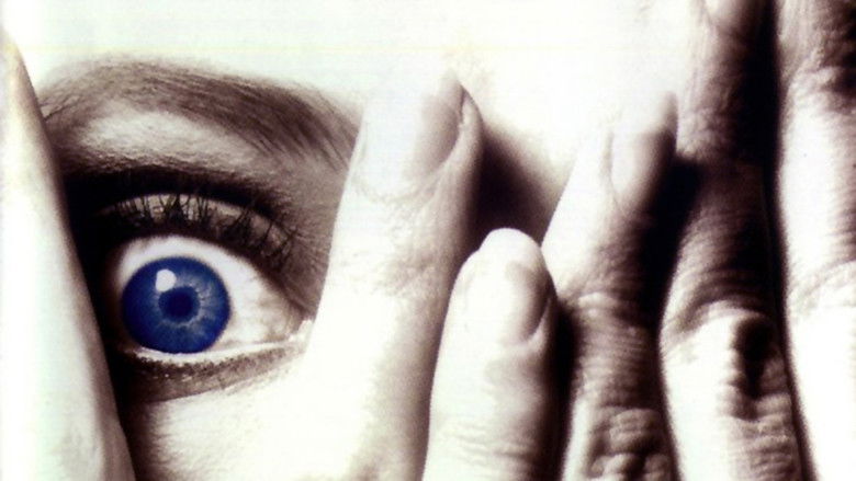 кадр из фильма Наблюдатели: Возрождение