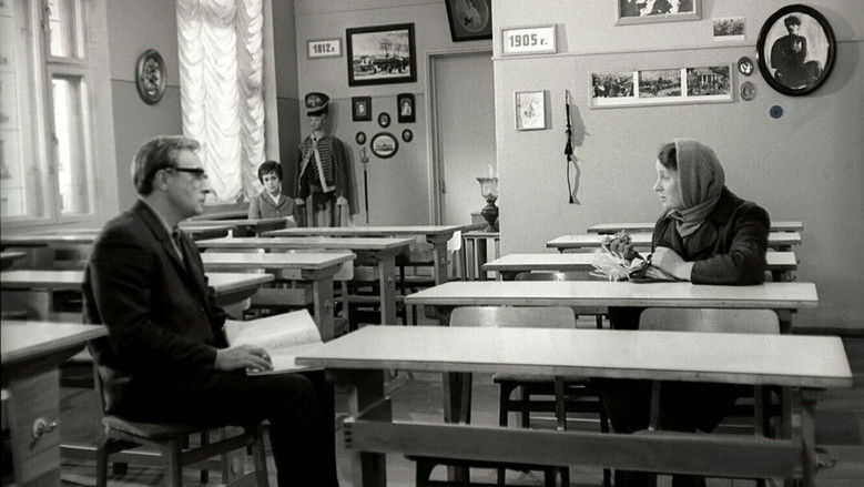 кадр из фильма Доживем до понедельника