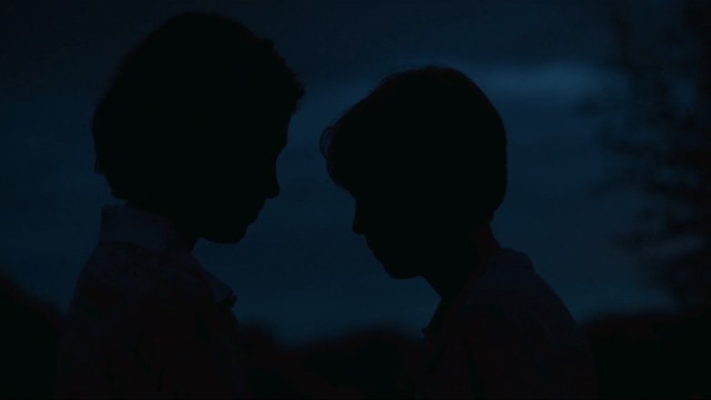 кадр из фильма Юные сердца