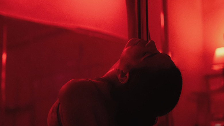 кадр из фильма Claudia