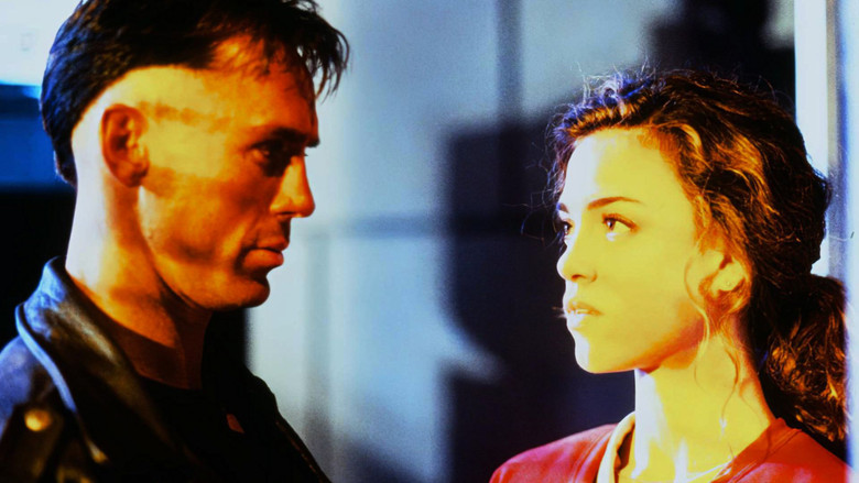 кадр из фильма Дикарь