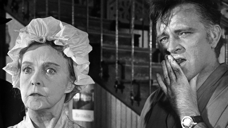 кадр из фильма Комедианты