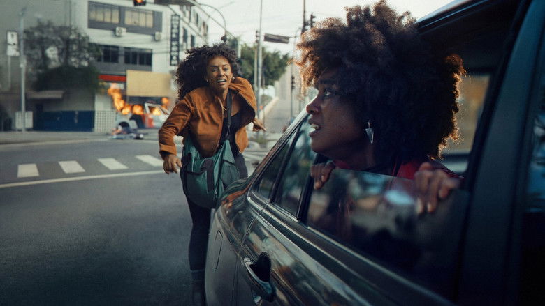 кадр из фильма Группировка: общий сбор