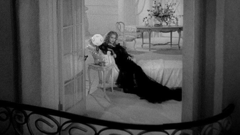 кадр из фильма Веселая вдова