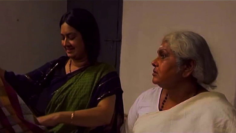 кадр из фильма തനിച്ചല്ല ഞാൻ