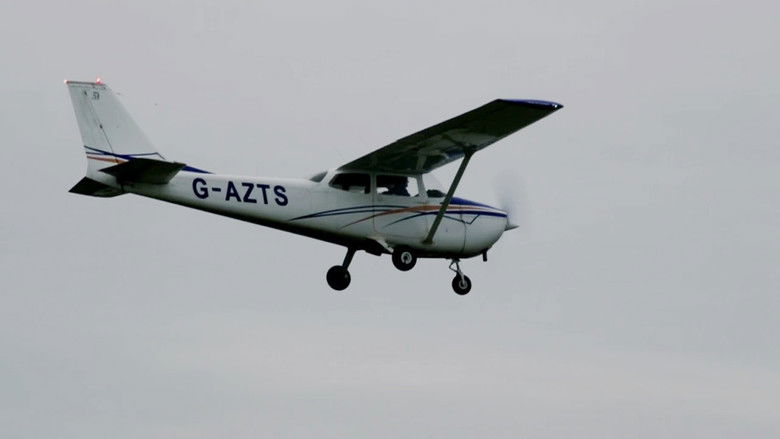 кадр из фильма Mayday: The Passenger Who Landed a Plane