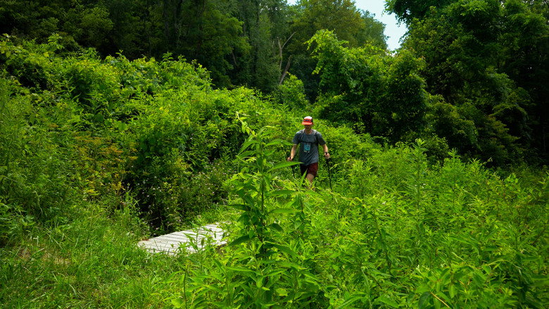 кадр из фильма Somewhere, Ohio