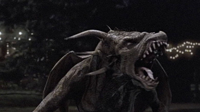 кадр из фильма Проклятый дракон