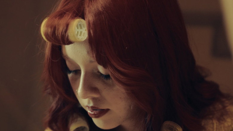 кадр из фильма Luna Rosa