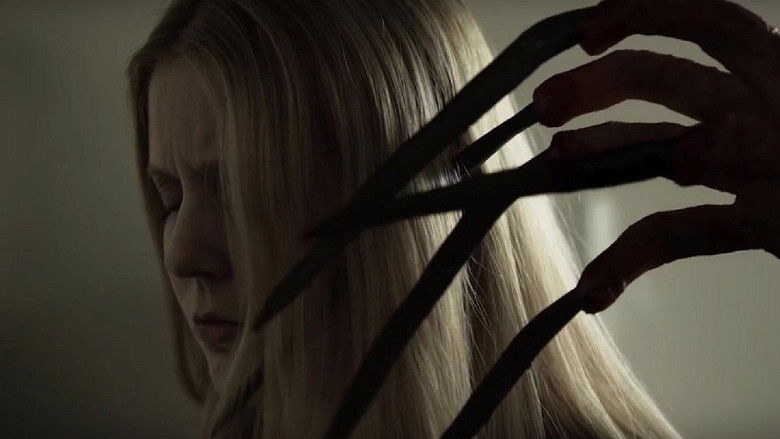 кадр из фильма The Faceless Man