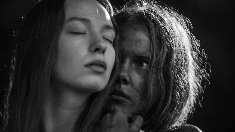 кадр из фильма Ноябрь