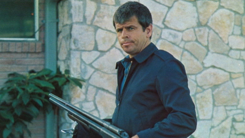 кадр из фильма Гремящий гром