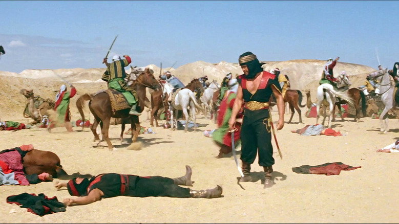 кадр из фильма Il figlio dello sceicco