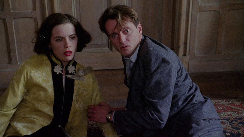 кадр из фильма Дом призраков