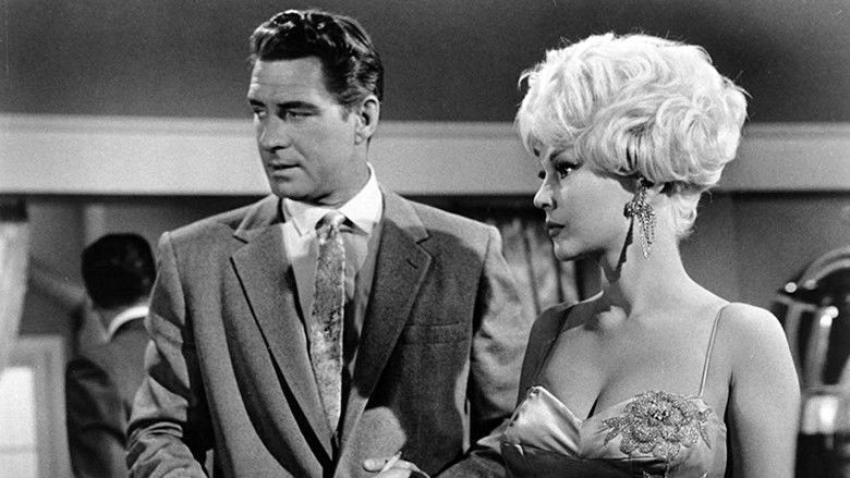 кадр из фильма Three Blondes In His Life