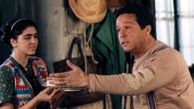 кадр из фильма Деревенщина