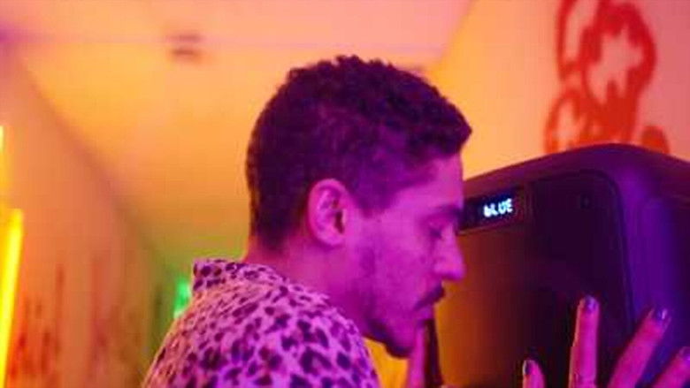 кадр из фильма Surdes