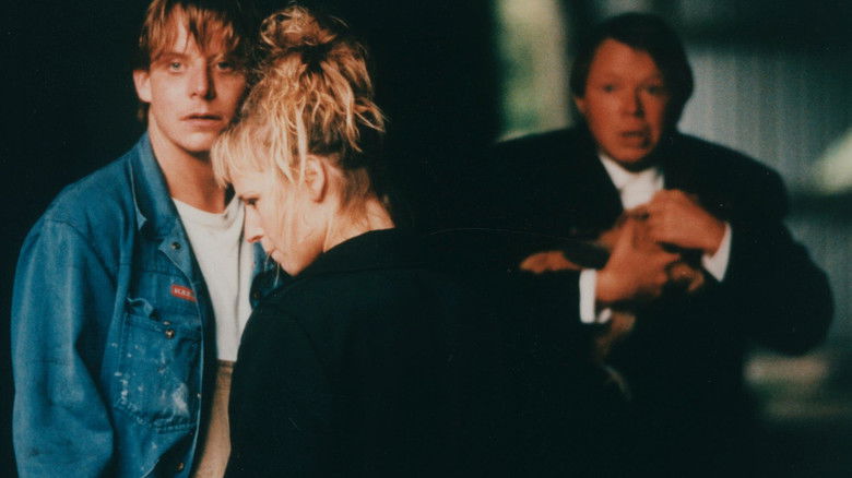 кадр из фильма Последняя песнь Мифуне