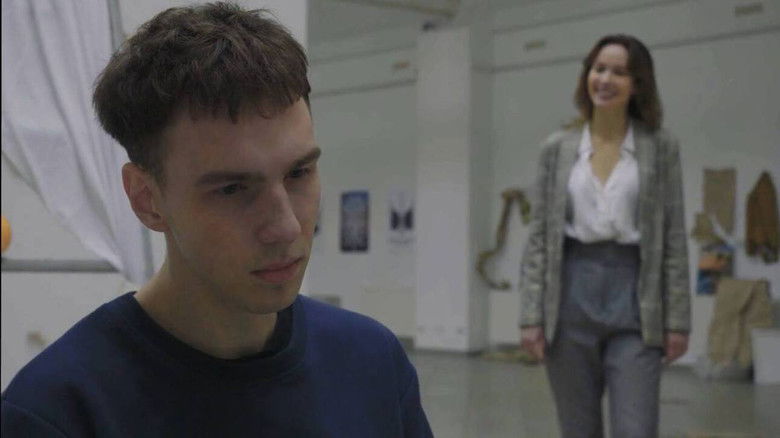 кадр из фильма Під шкіркою помаранчу