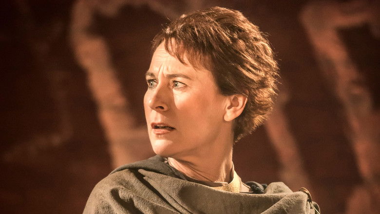 кадр из фильма Кориолан