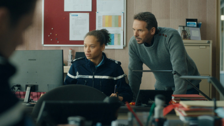 кадр из фильма Песня сирен