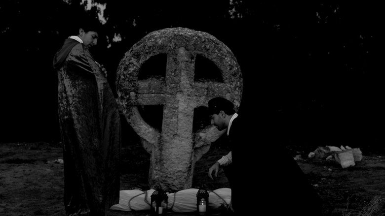 кадр из фильма ΜΑΙΡΗ