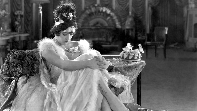 кадр из фильма Zaza