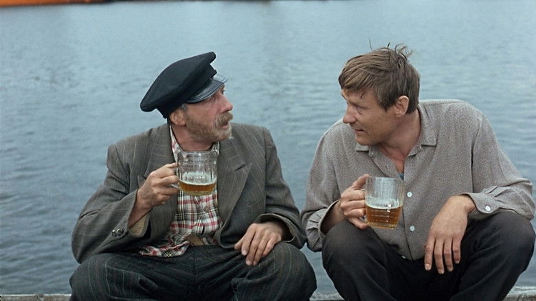 кадр из фильма Любовь и голуби