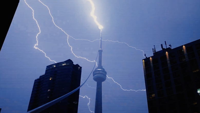 кадр из фильма Nirvanna the Band the Show the Movie