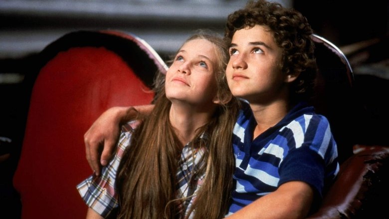 кадр из фильма Маленький роман