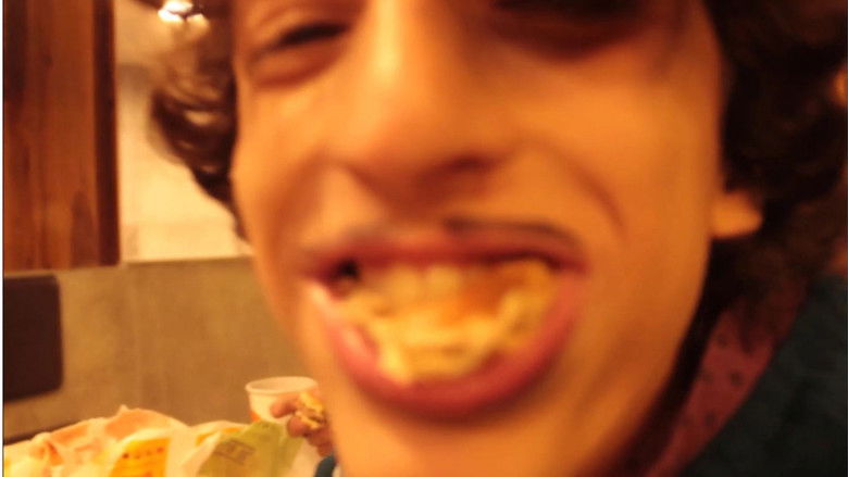 кадр из фильма Fide and Theo entrevistan: LA TOMA