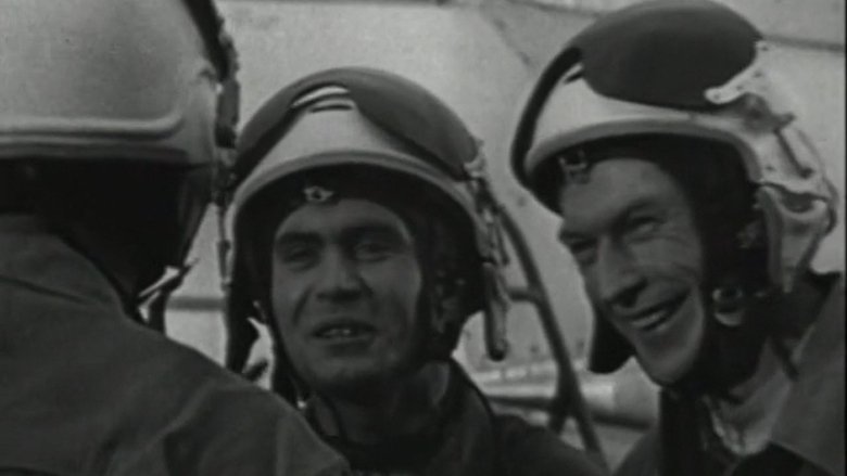 кадр из фильма Дни лётные