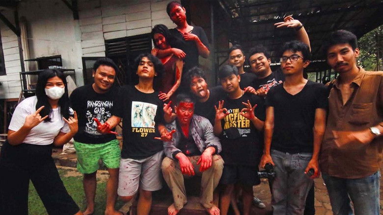 кадр из фильма Bootlegging My Way Into Hell