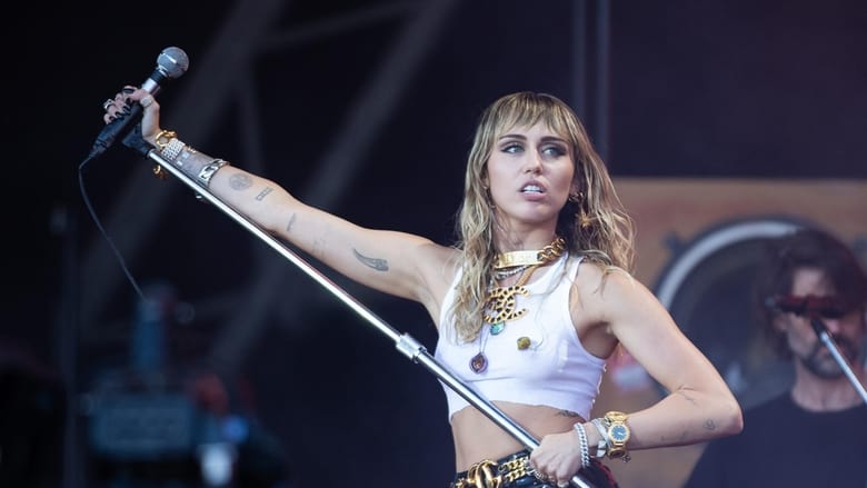 кадр из фильма Miley Cyrus: Live at Glastonbury 2019