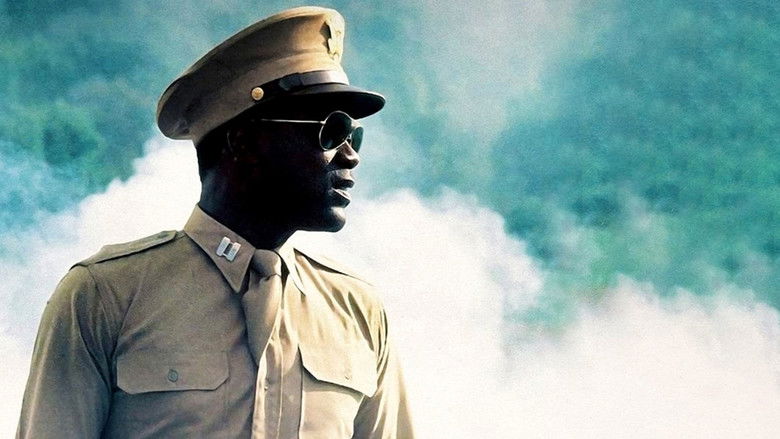 кадр из фильма Армейская история