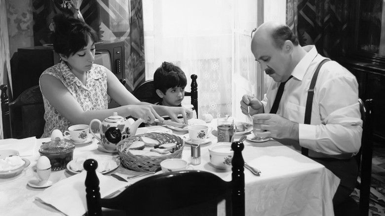 кадр из фильма Другая жизнь