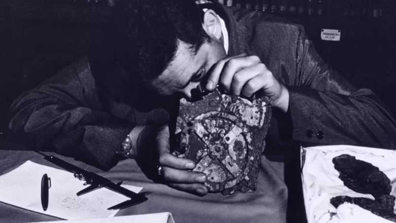 кадр из фильма The Antikythera Mechanism: Decoding an Ancient Greek Mystery