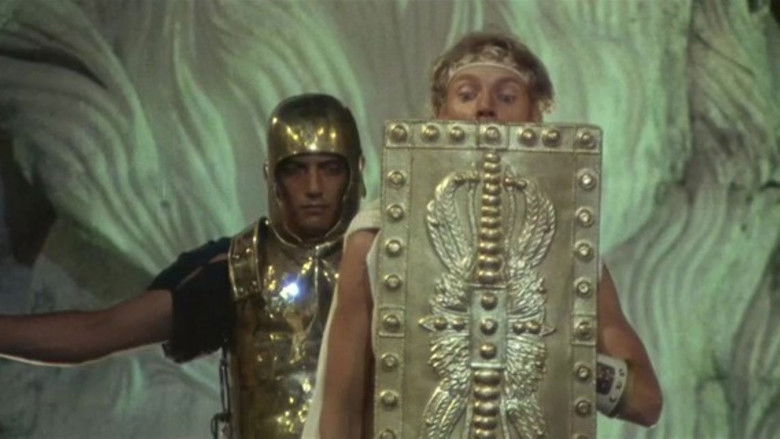 кадр из фильма Caligula