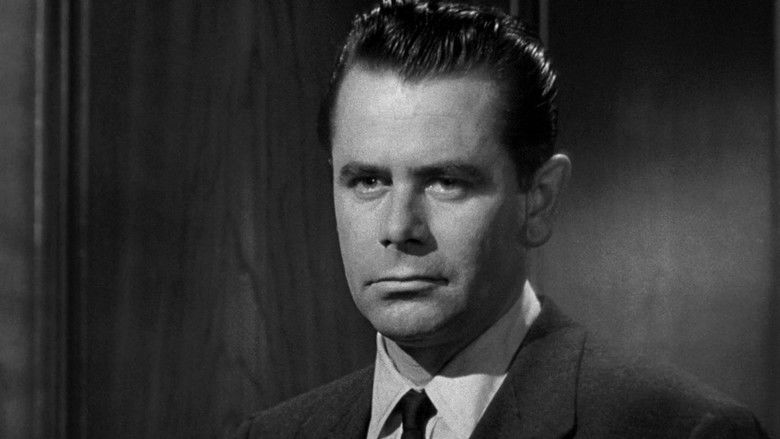 кадр из фильма Сильная жара