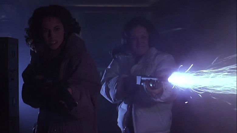 кадр из фильма Фантомы