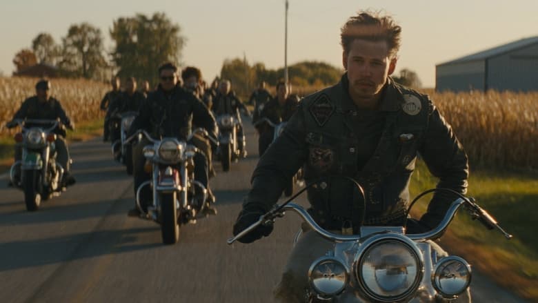кадр из фильма The Bikeriders