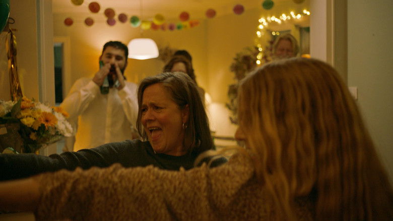 кадр из фильма Surprise