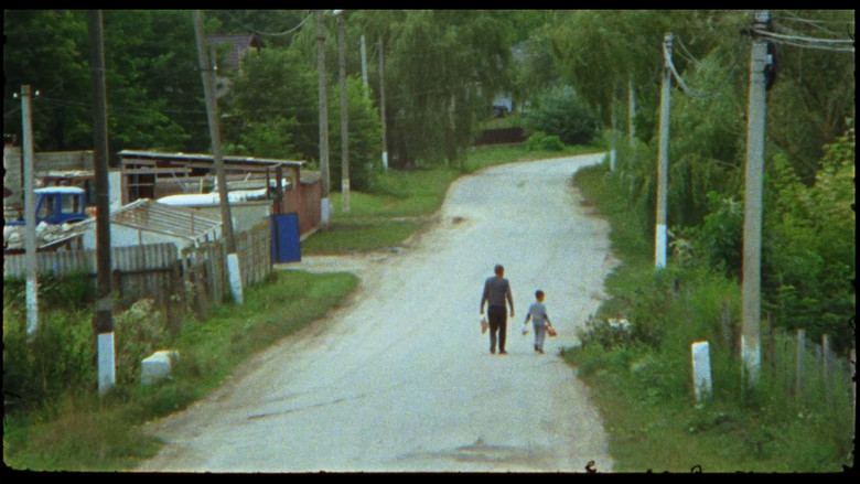 кадр из фильма Adentro mío estoy bailando