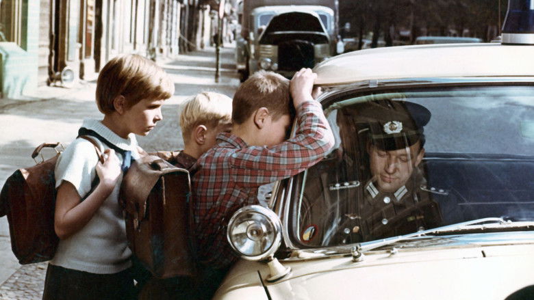 кадр из фильма Der tapfere Schulschwänzer