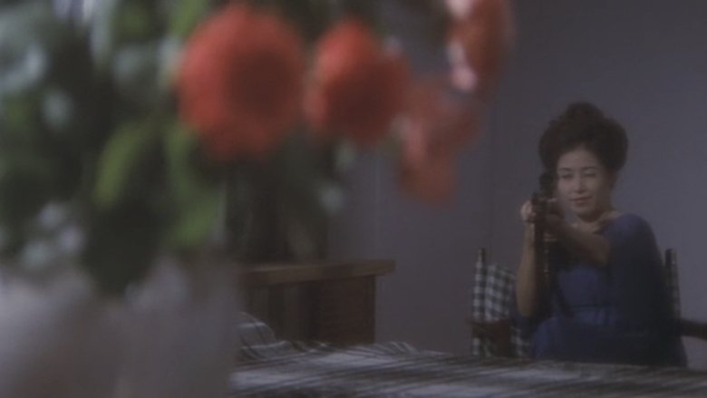 кадр из фильма 五月みどりの かまきり夫人の告白