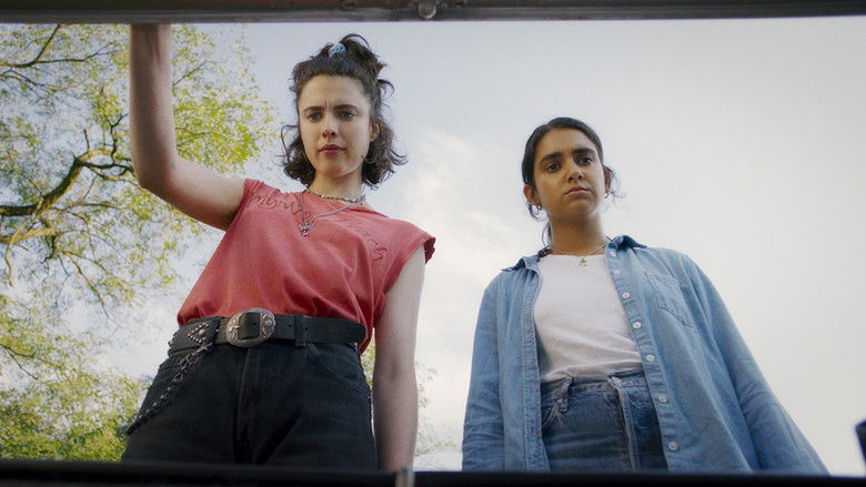 кадр из фильма Красотки в бегах