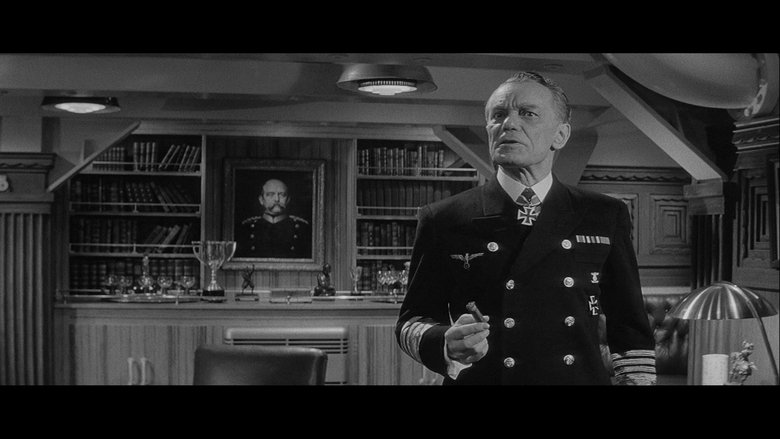 кадр из фильма Потопить «Бисмарк»