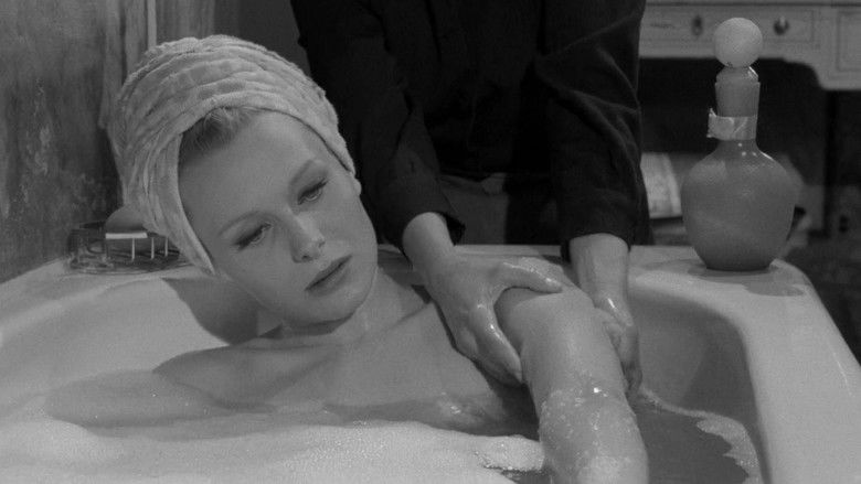 кадр из фильма Третий глаз