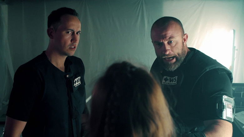 кадр из фильма Племя: Выбраться живым