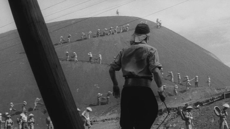 кадр из фильма Удел человеческий